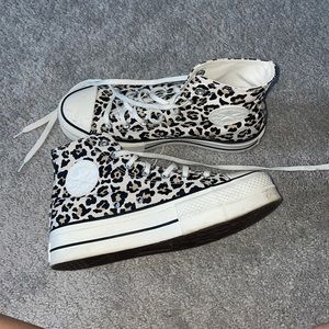 Cheetah print Convers